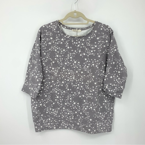 WoolOvers Women Size Small Shirt Short Sleeve Top Gray White Star Print Pullover - Picture 1 of 8